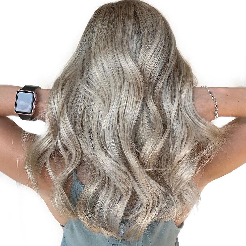 Ash blonde hairstyle