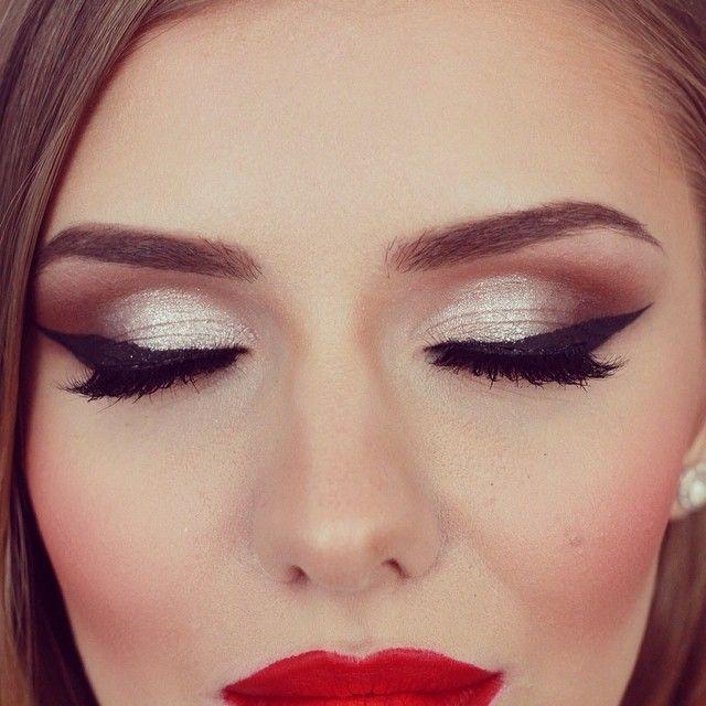 Dramatic vintage lashes and sultry eyes makeup