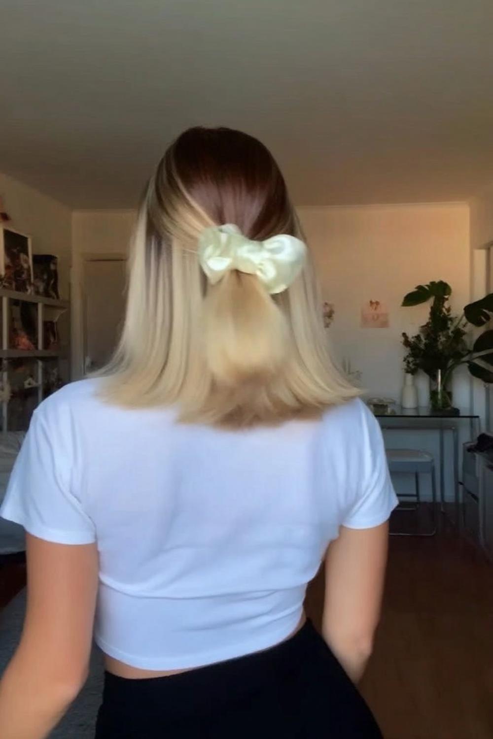 28 Easy Hairstyles: Quick & Stylish Looks for Busy Days