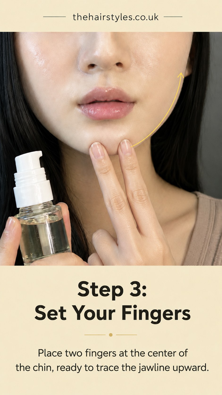 Placing two fingers at the chin centre before starting the jawline face slimming exercise sweep
