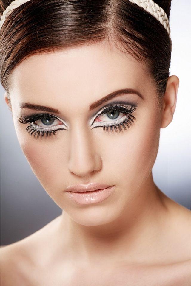 Perfect 60s cut crease finishing touches