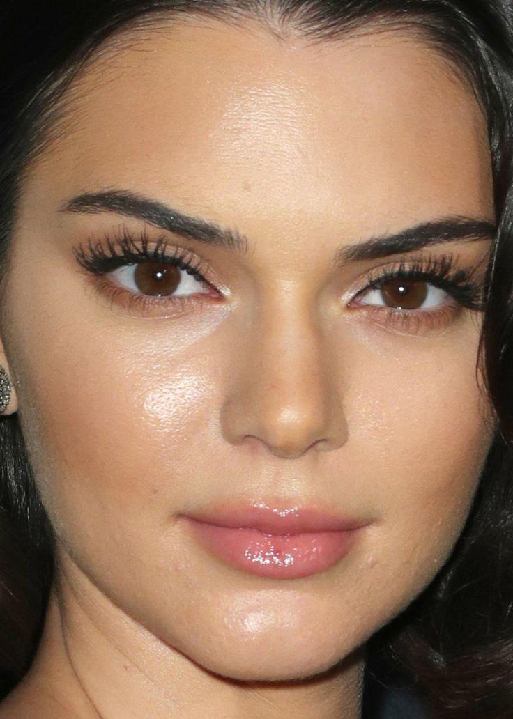 Kendall Jenner glowing skin makeup