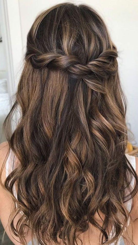 Half-up hairstyle with twists