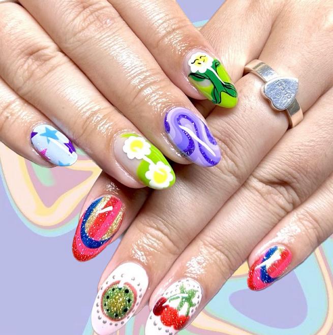 Floral Harry Styles nail art