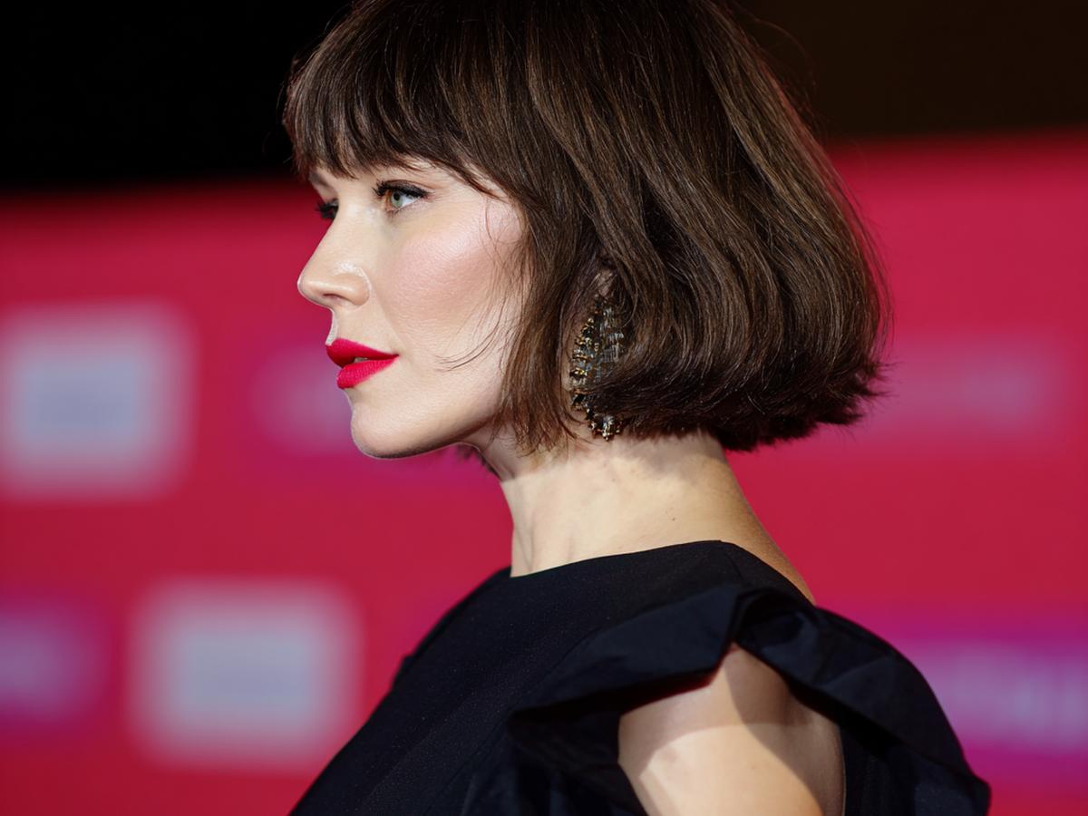 Chin Length Bob With Fringe