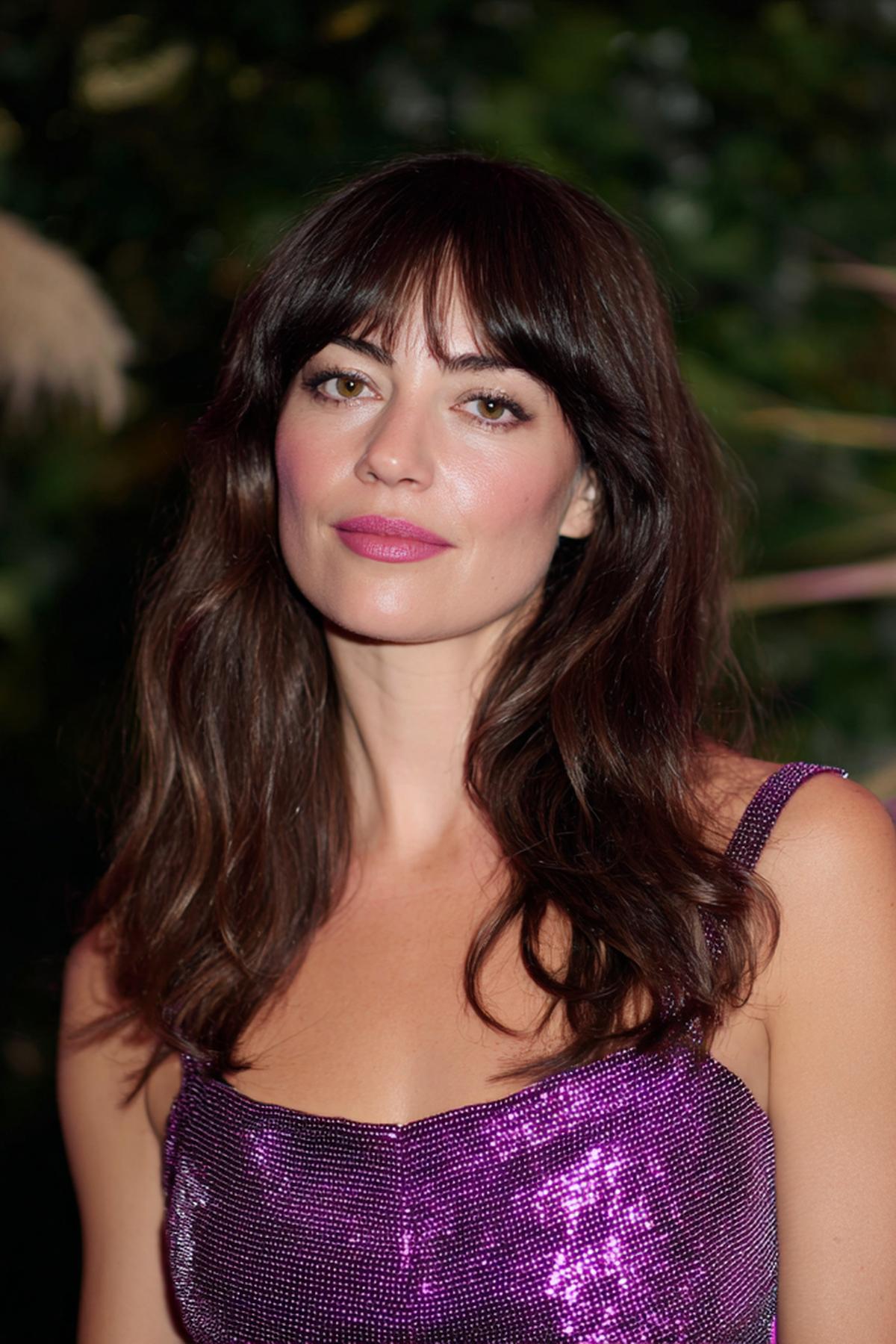 Curtain Bangs Long Brunette Waves