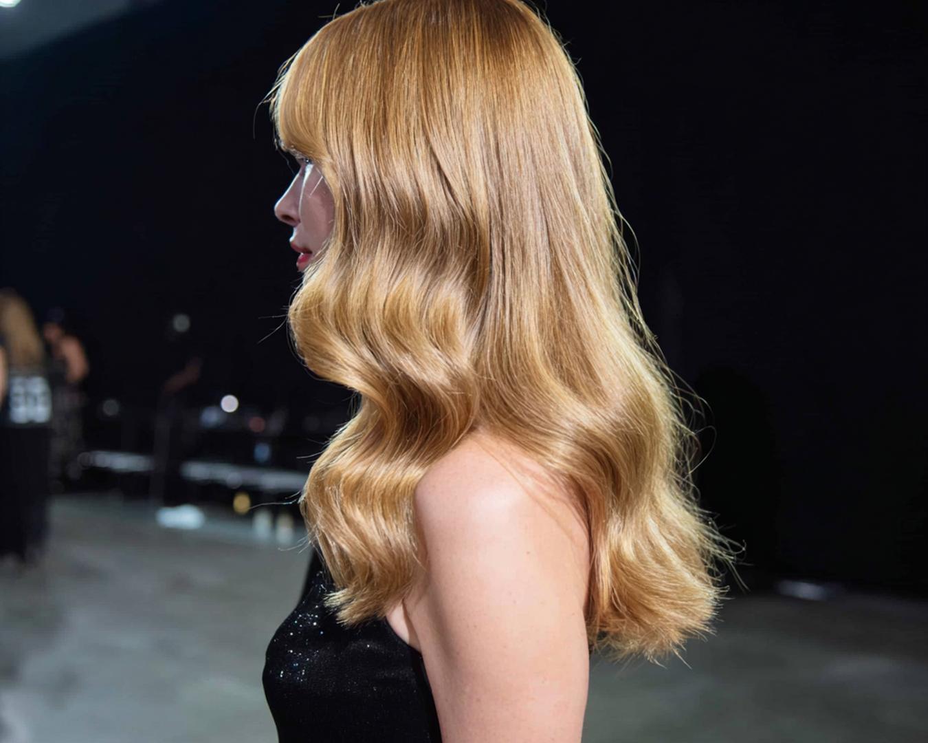 Large Honey Blonde Waves