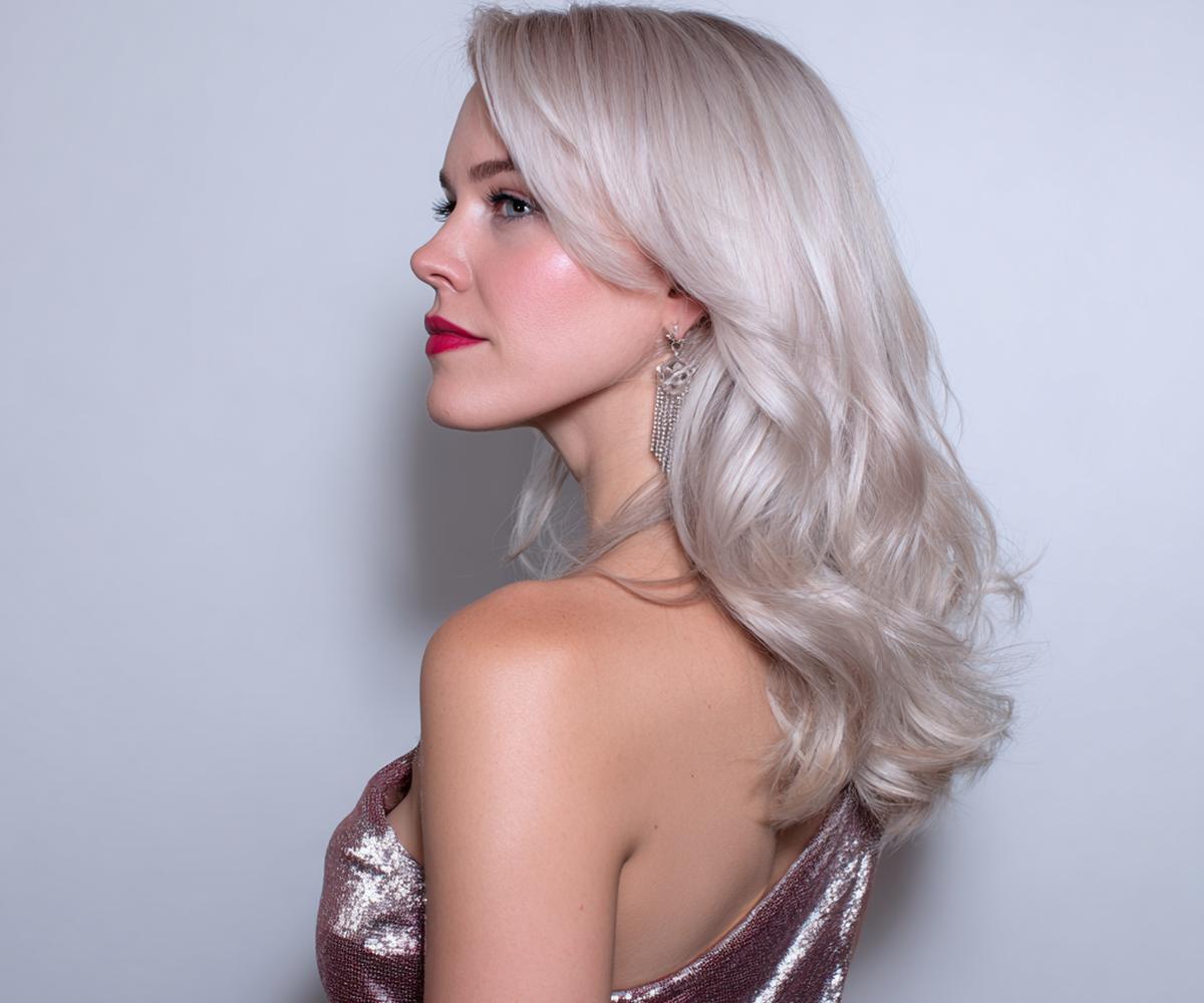 Icy Ash Blonde Waves