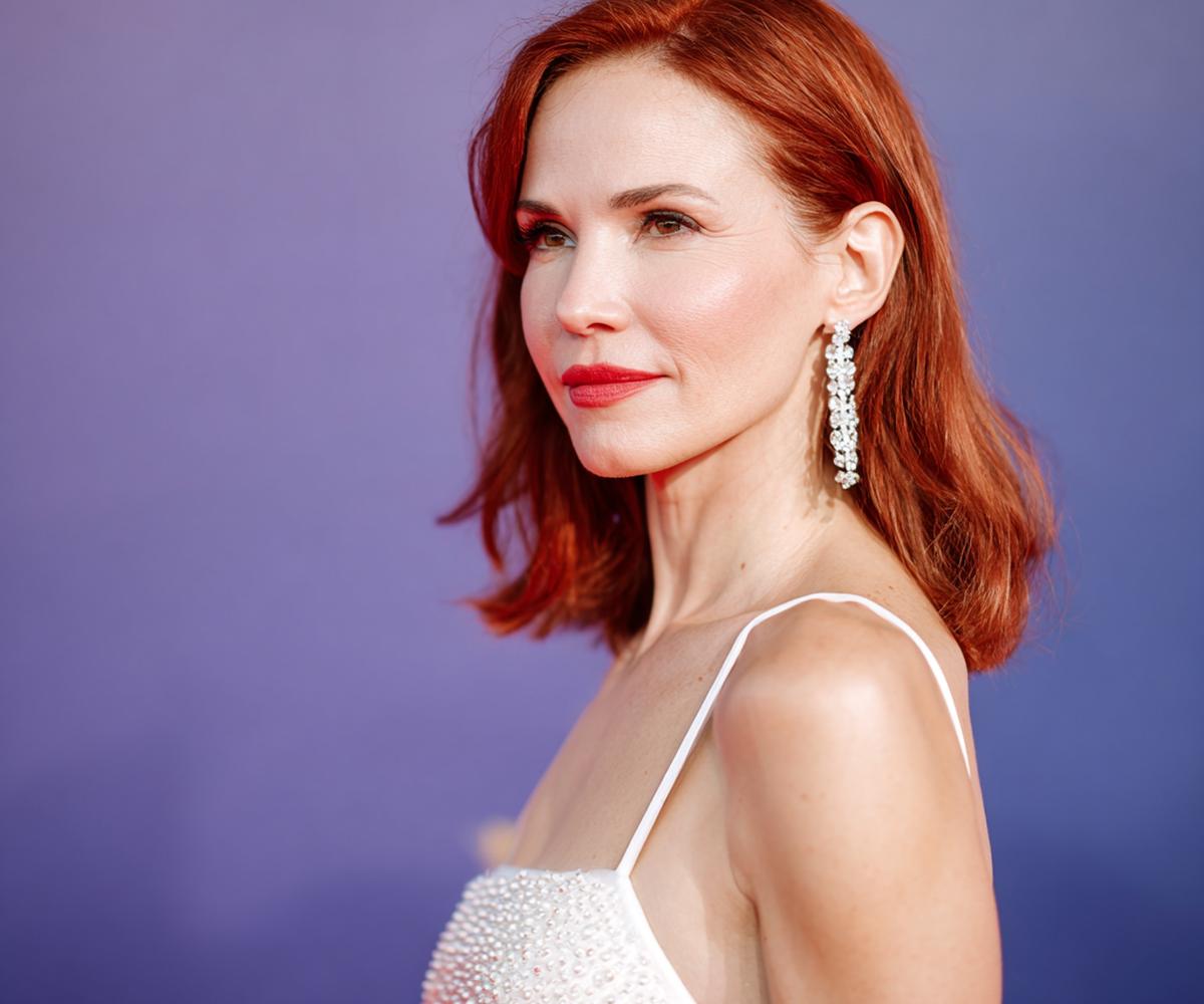 Shoulder Length Side Part