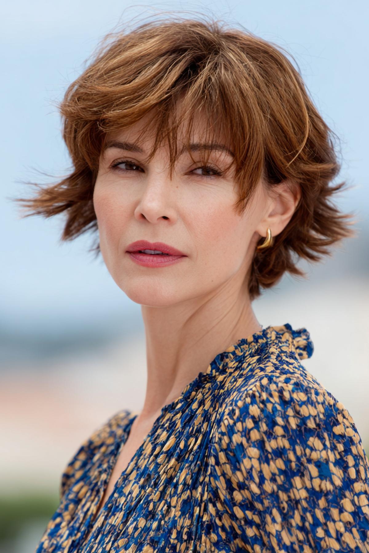 22 Short Choppy Hairstyles For Women Over 70