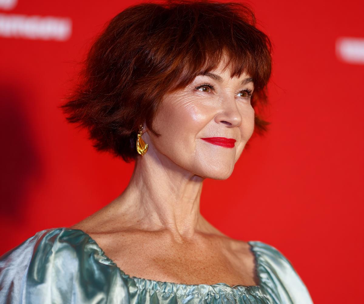 Choppy Auburn Bob With Flicks