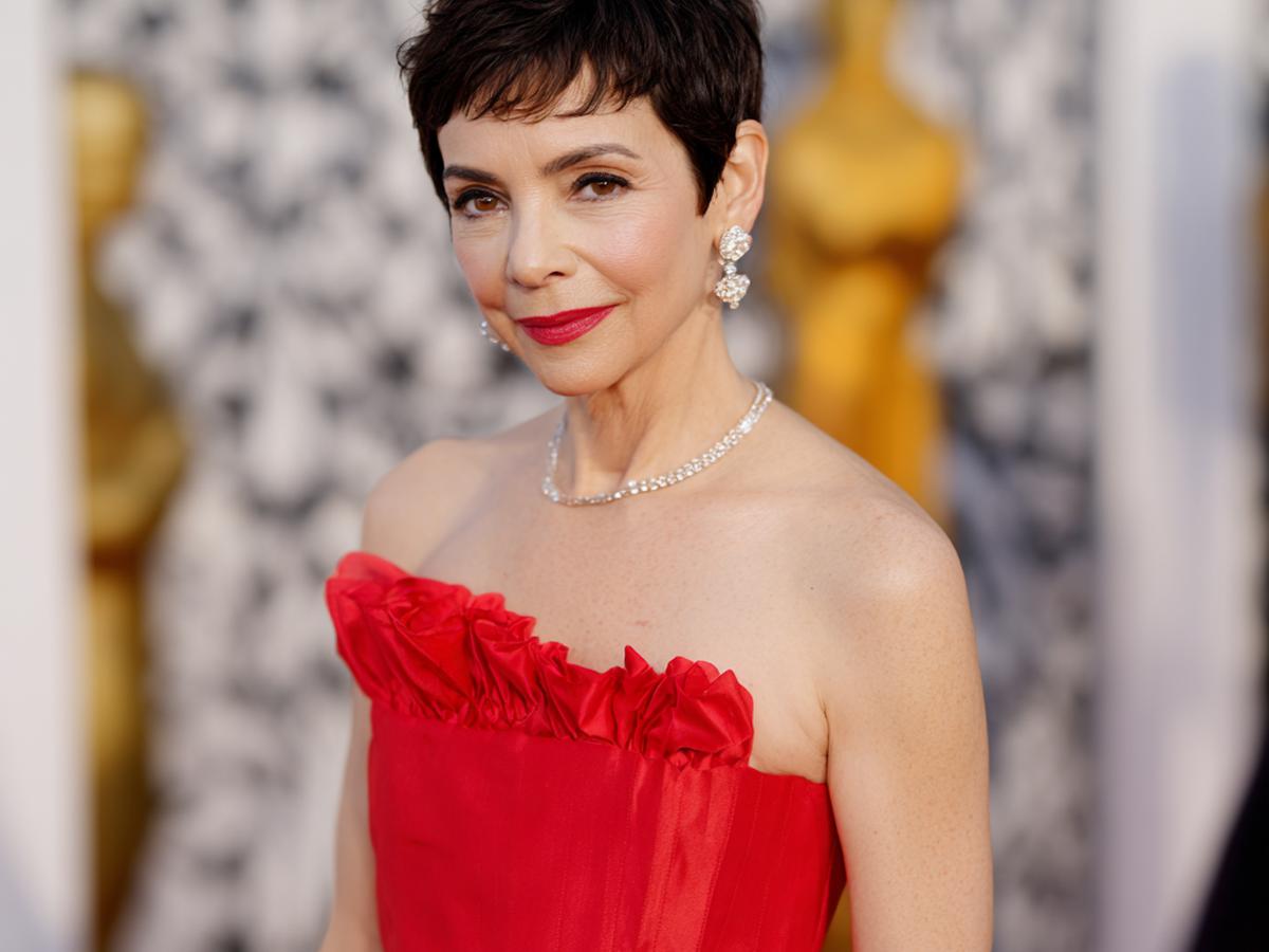 20 Best Short Hairstyles For Fine Hair Over 60