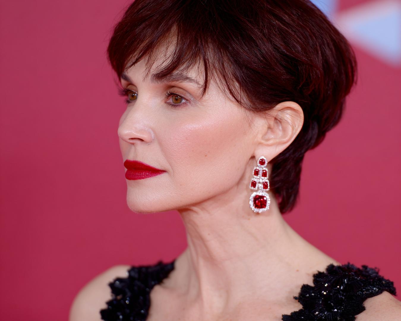 Classic Brunette Pixie Fringe