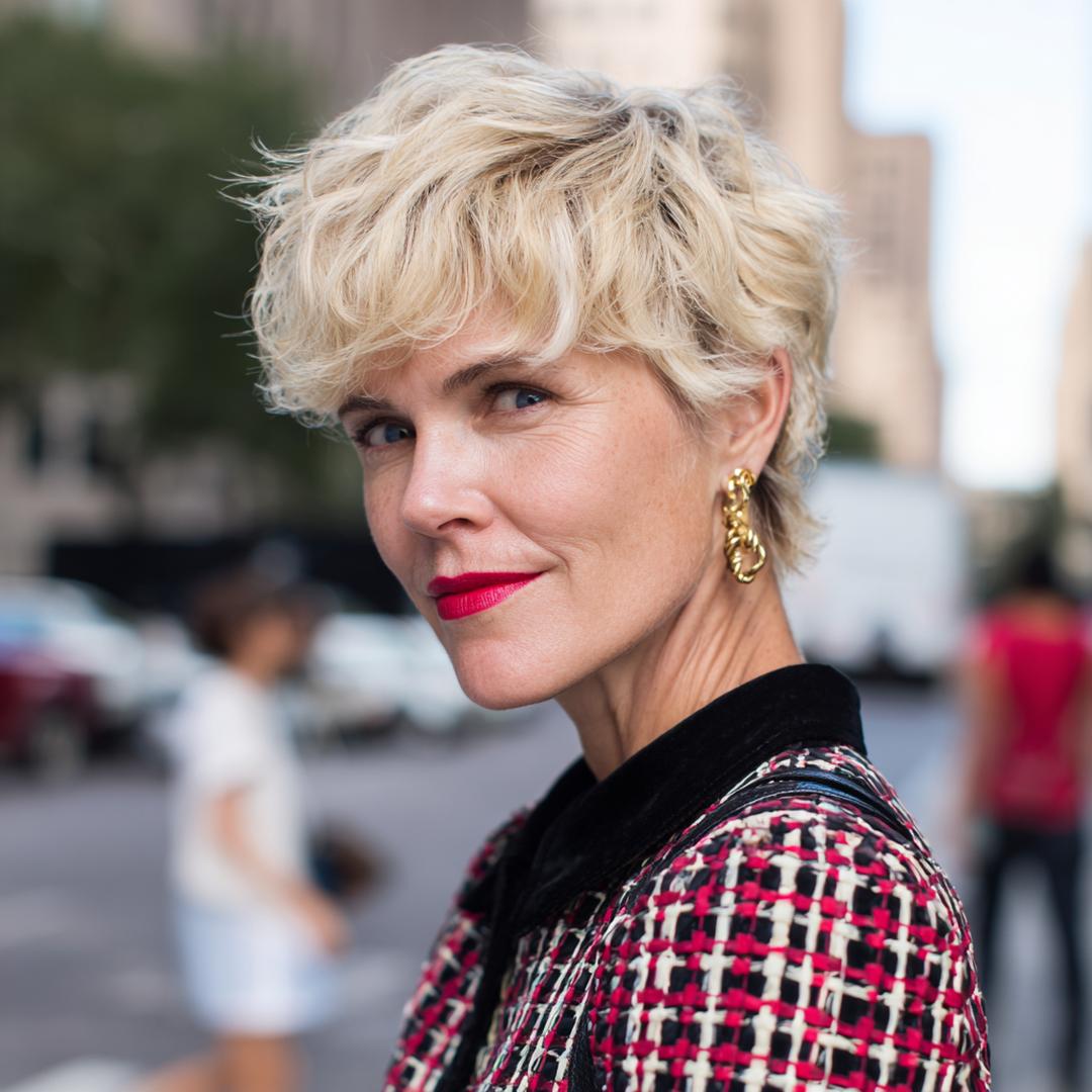 20 Youthful Hairstyles For Women Over 50