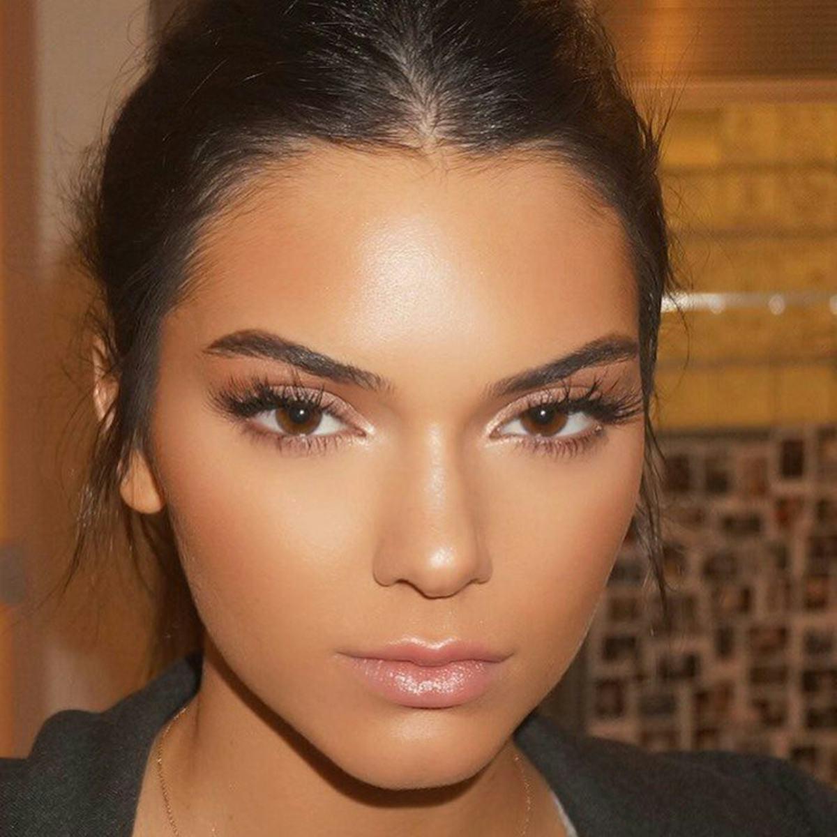 Kendall Jenner long defined lashes