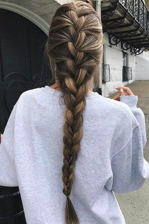 Geflochtene Frisuren mit halb offenem Flechtlook