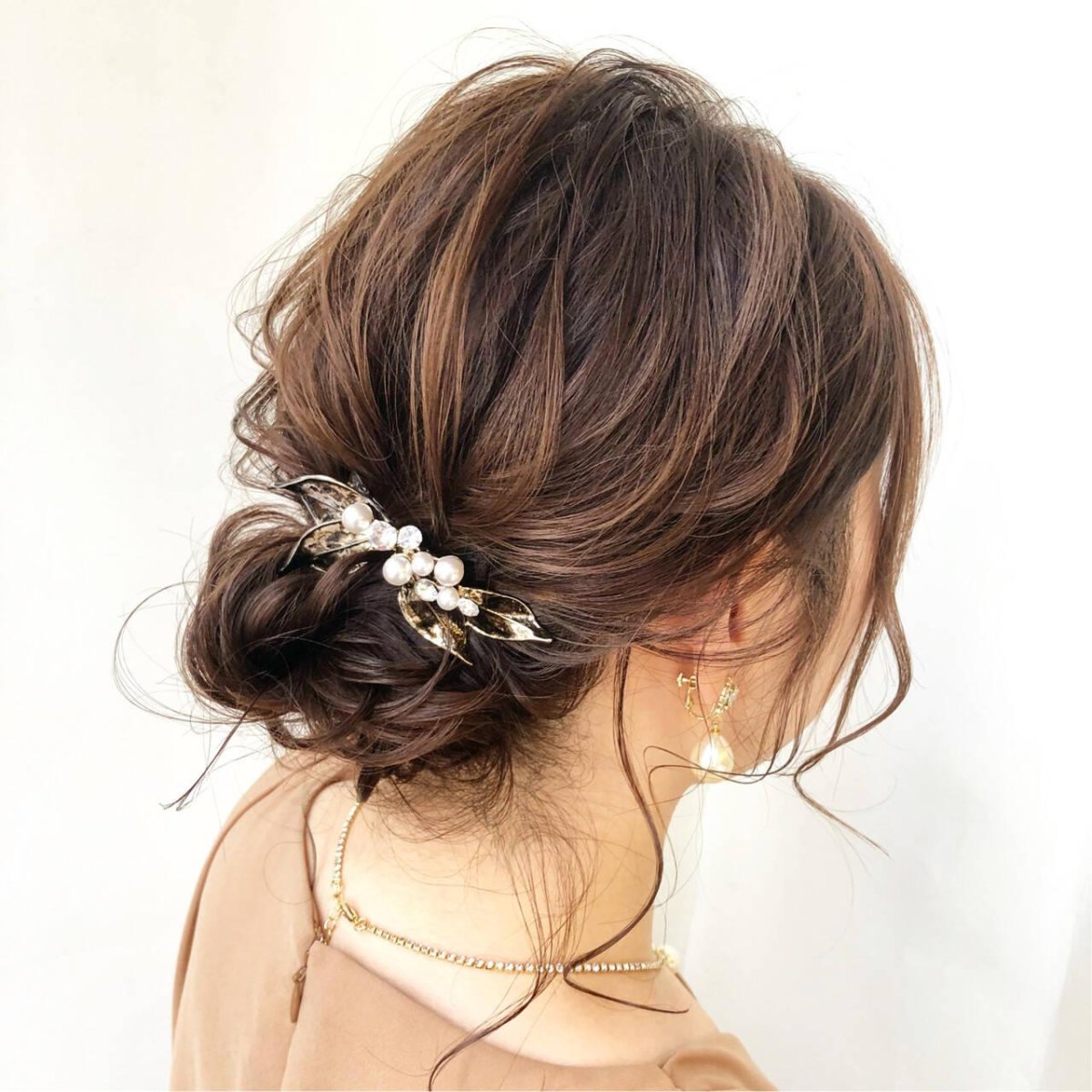 Loose bun with hair accessories