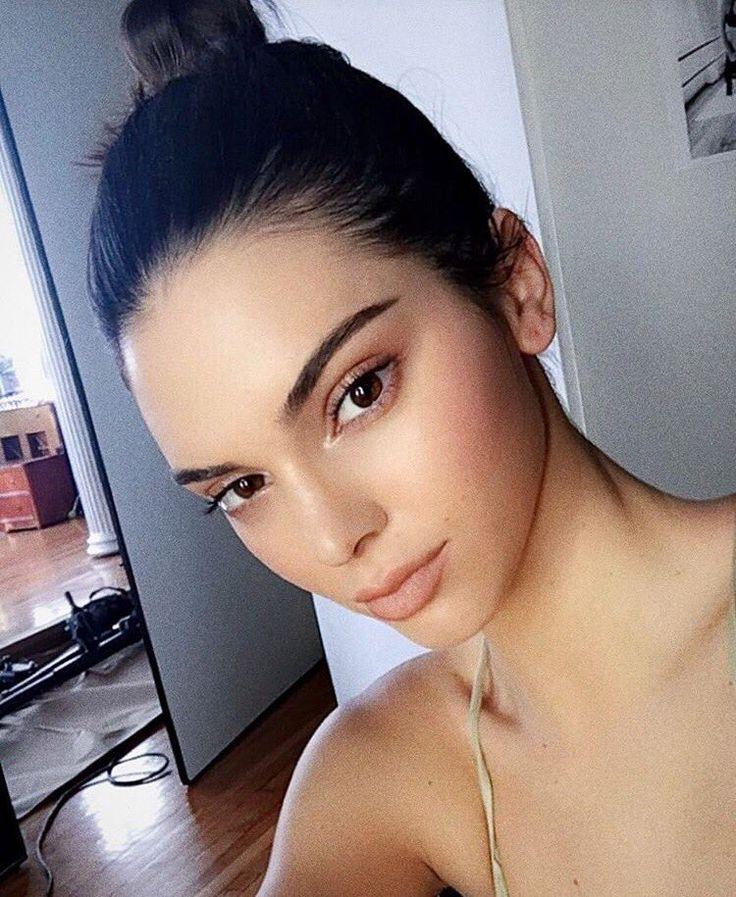 Kendall Jenner everyday natural makeup