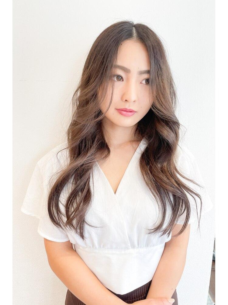 Natural elegant long hair