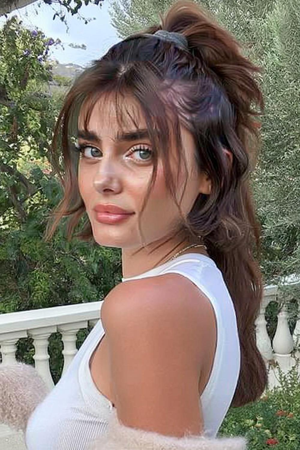 16 Chic Ponytail Hairstyles That'll Transform Your Look