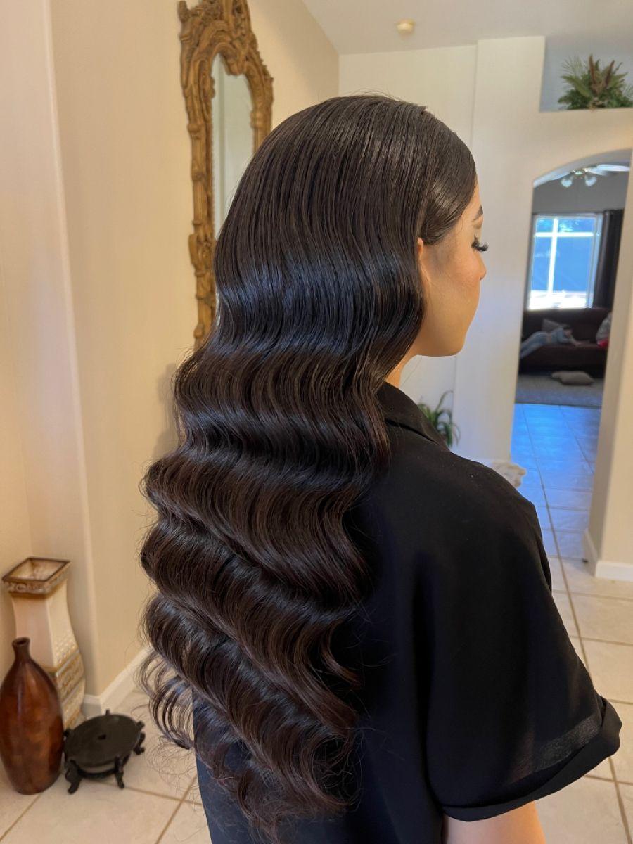 Glossy shiny Hollywood waves