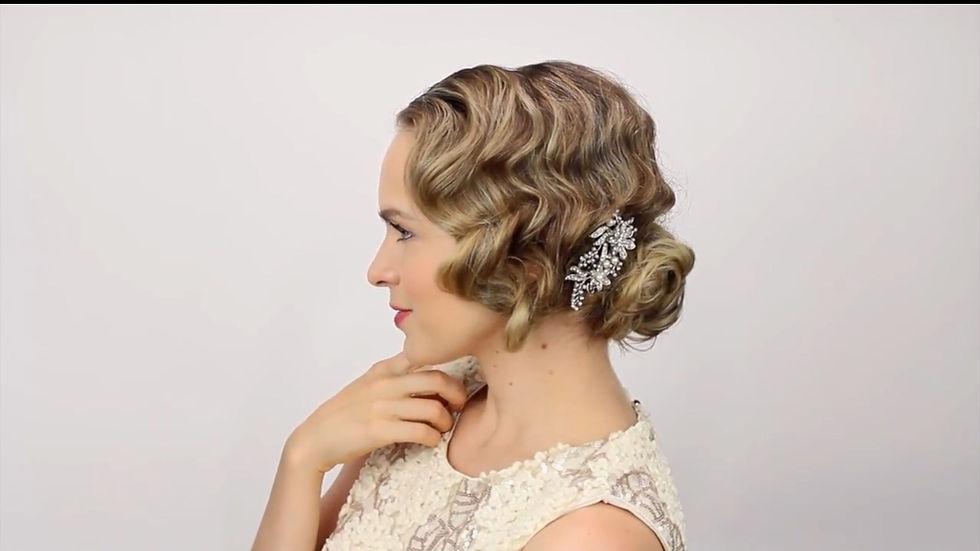 Vintage bridal updo with retro waves
