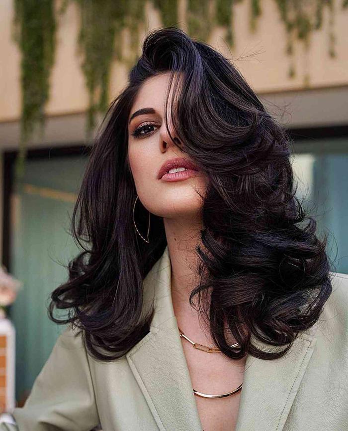Thick wavy hair style